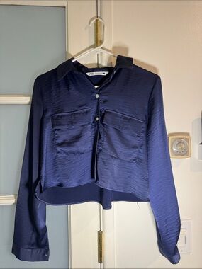 Zara Deep Navy Satin Cropped Button Shirt